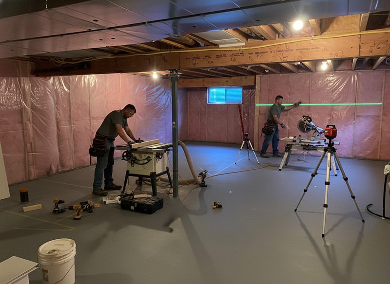 high-tech-tools-gold-hands high-tech-tools-gold-hands